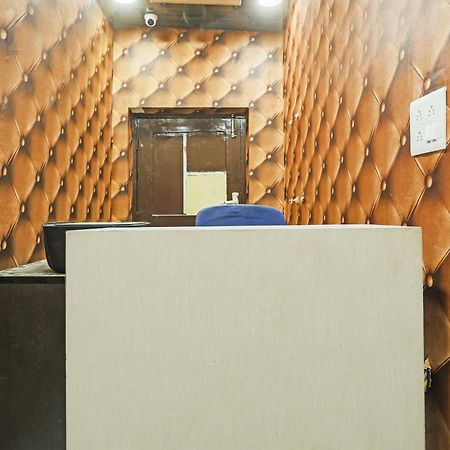 Hotel O Kashish Residency Near Model Town Metro Station Nuova Delhi Esterno foto