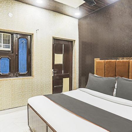 Hotel O Kashish Residency Near Model Town Metro Station Nuova Delhi Esterno foto